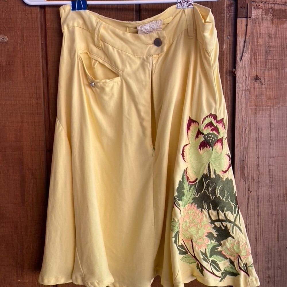 Stunning Vintage Da-Nang Skirt